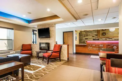 Photo 5 - Comfort Inn Wings Stadium