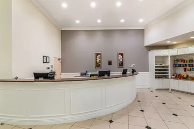Photo 4 - DoubleTree by Hilton Hotel Jefferson City