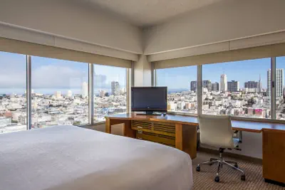 Photo 5 - Holiday Inn Golden Gateway by IHG