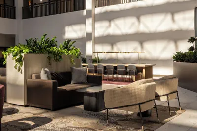 Photo 2 - Embassy Suites by Hilton Cincinnati Northeast Blue Ash