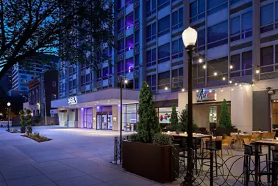 Photo 2 - YOTEL Washington DC