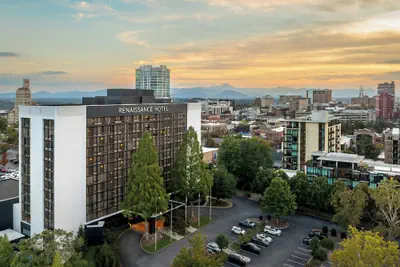 Photo 2 - Renaissance Asheville Downtown Hotel
