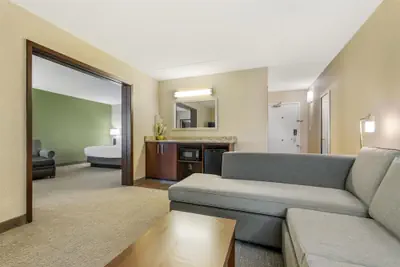 Photo 5 - Best Western Fairmont