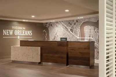 Photo 5 - Hampton Inn & Suites New Orleans Downtown (French Qtr Area)