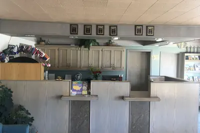 Photo 3 - Budget Inn La Fonda Motel