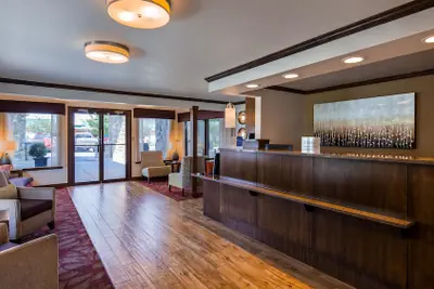 Photo 3 - Best Western Paradise Inn