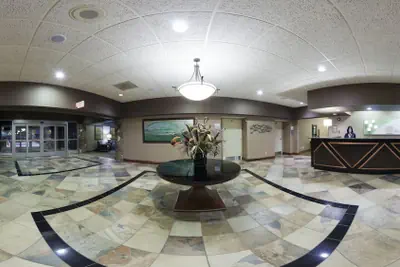 Photo 3 - Holiday Inn Detroit Lakes - Lakefront by IHG
