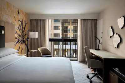 Photo 5 - Westchester Marriott