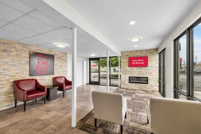 Photo 3 - Red Roof Inn Niagara Falls