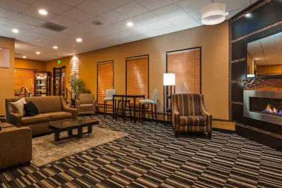 Photo 3 - Best Western Yuma Mall Hotel & Suites