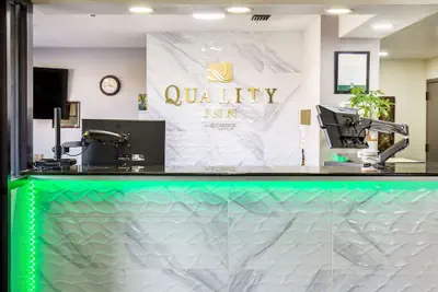 Photo 4 - Quality Inn Mobile West Tillmans Corner