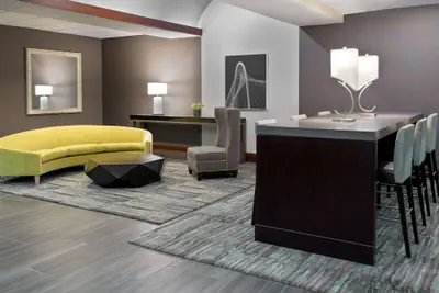 Photo 4 - Embassy Suites by Hilton Dallas Park Central Area