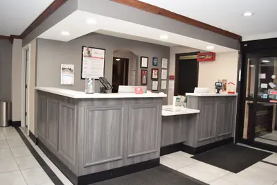 Photo 3 - Red Roof Inn Batavia
