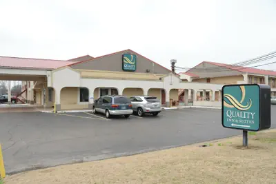 Photo 2 - Quality Inn & Suites Covington