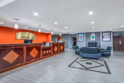 Photo 4 - Howard Johnson by Wyndham Lexington