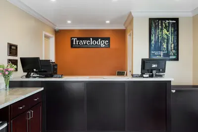 Photo 5 - Travelodge by Wyndham Eureka