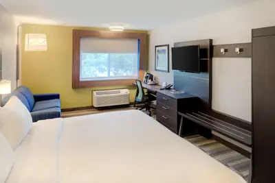 Photo 5 - Holiday Inn Express Newberg - Wine Country by IHG