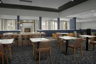 Photo 5 - Courtyard by Marriott Spokane Downtown at the Convention Ctr