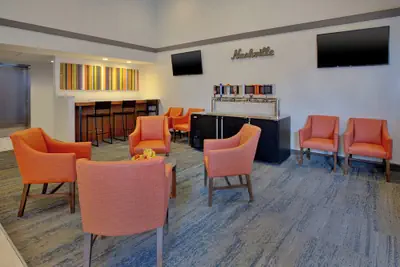 Photo 5 - Holiday Inn Express Nashville Airport by IHG
