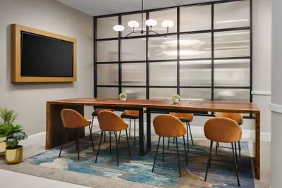 Photo 2 - DoubleTree by Hilton Charlotte City Center