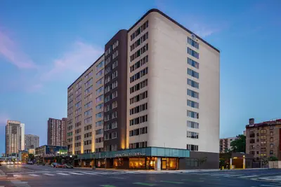 Photo 2 - DoubleTree Suites by Hilton Minneapolis Downtown