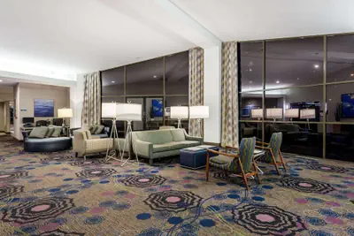 Photo 5 - Wyndham San Diego Bayside