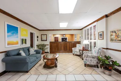 Photo 4 - Days Inn by Wyndham Natchez