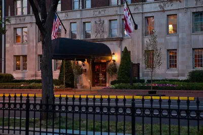 Photo 2 - Hotel Lombardy