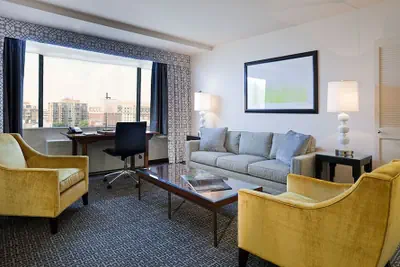 Photo 2 - State Plaza Hotel