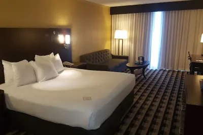 Photo 5 - M Hotel Buffalo