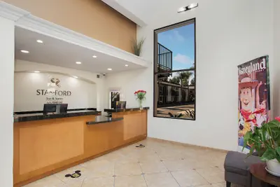 Photo 2 - Stanford Inn & Suites Anaheim