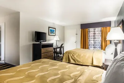 Photo 5 - Quality Inn near Six Flags