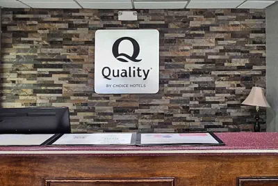 Photo 4 - Quality Inn near Six Flags