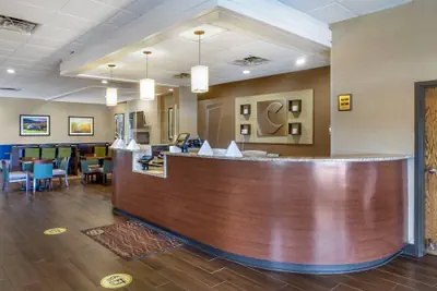 Photo 4 - Comfort Inn & Suites near Danville Mall