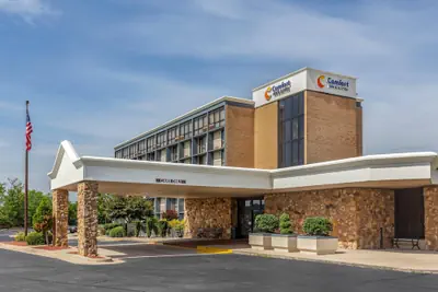 Photo 2 - Comfort Inn & Suites near Danville Mall