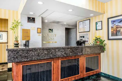 Photo 2 - Quality Inn Fort Pierce I-95
