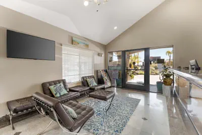 Photo 4 - Best Western Redondo Beach Galleria Hotel - Beach City LA