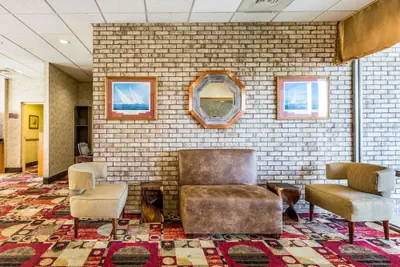 Photo 5 - Quality Inn