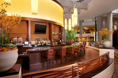 Photo 3 - The Westin Bonaventure Hotel and Suites, Los Angeles