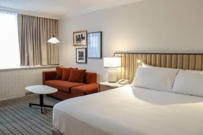 Photo 5 - Crowne Plaza Louisville Airport Expo Ctr by IHG