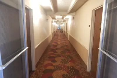 Photo 4 - Days Inn by Wyndham Carlisle North