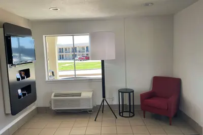 Photo 4 - Motel 6 Wichita Falls, TX - North