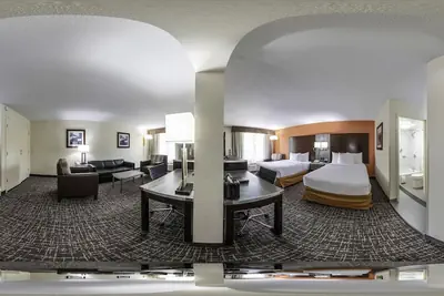 Photo 3 - New Hope Inn & Suites