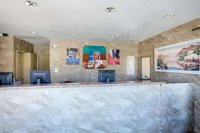 Photo 3 - Motel 6 Santa Fe, NM - Downtown