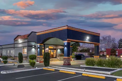Photo 2 - Best Western Inn Santa Clara