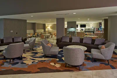 Photo 3 - Hilton Raleigh North Hills