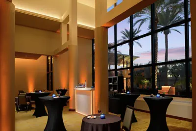 Photo 3 - DoubleTree Suites by Hilton Phoenix