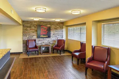 Photo 3 - Red Roof Inn PLUS+ Washington DC - Manassas