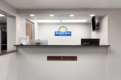 Photo 3 - Days Inn by Wyndham Harrisonburg