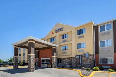 Photo 2 - Comfort Inn & Suites Waterloo - Cedar Falls